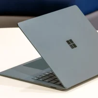 Surface Laptop Go Ci5 10th Gen Ram 8GB SSD 256GB 12.4″ LED