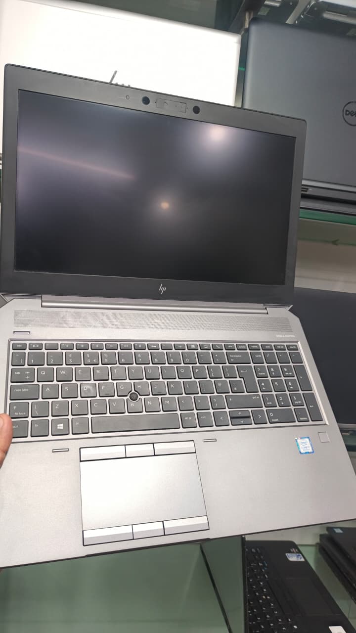 HP ZBook 15 G6 Mobile Workstation Core i7 9th Gen 16GB RAM, 512GB SSD, NVidia 4GB, 15.6″ FHD IPS LED - Image 3