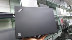 Lenovo X395 Ryzen 7 3700u Ram 16GB SSD 256GB 2GB Graphics Card 13.3″ FHD TOUCH LED