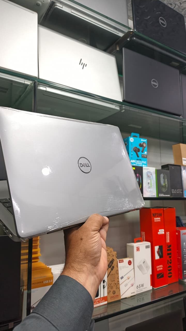 Dell Latitude 5430 Ci5 12th Gen Ram 8GB SSD 256GB NVME 14″ FHD LED - Image 1