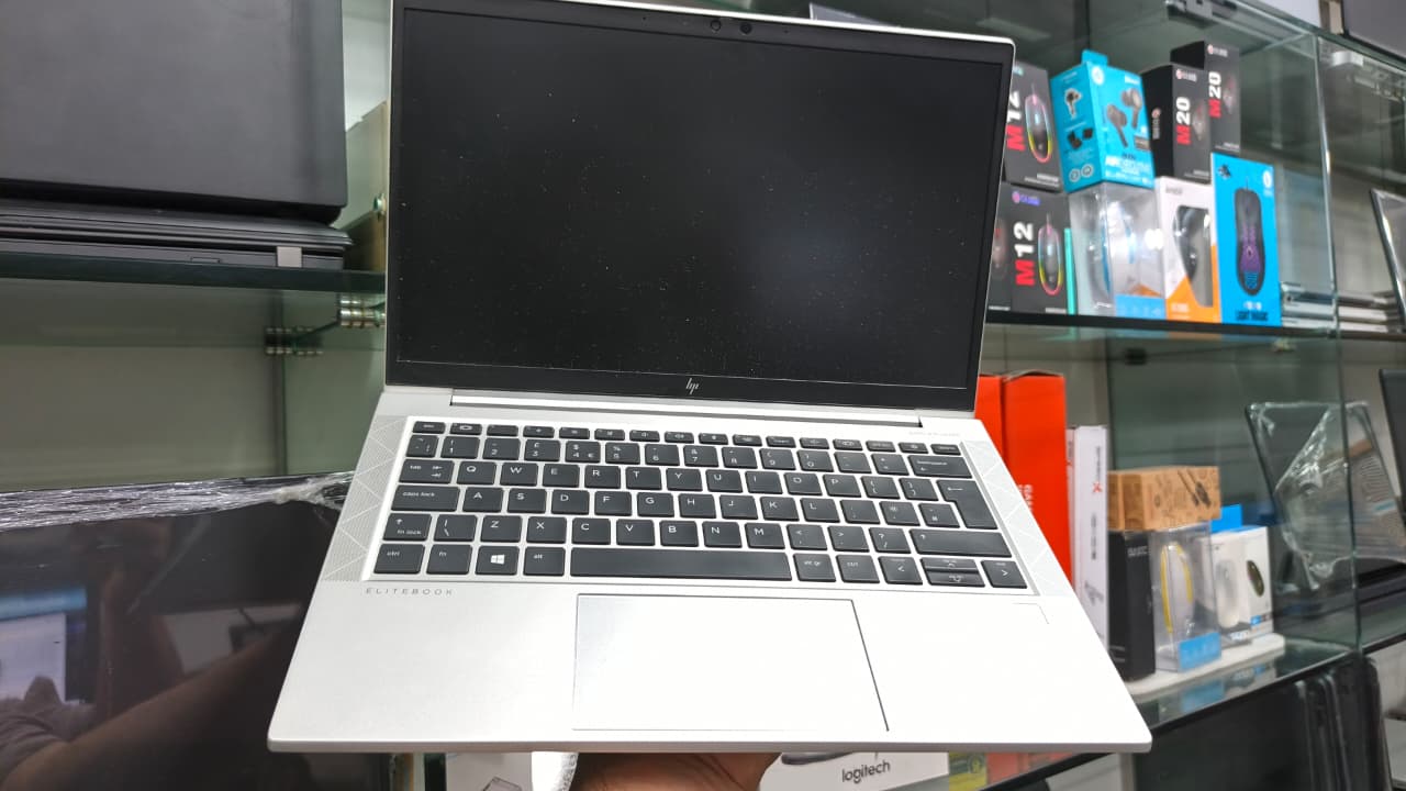 HP Elitebook 835 G7 Ryzen 5 Pro 4650u Ram 8GB SSD 256GB Nvme 13.3″ FHD LED image 3